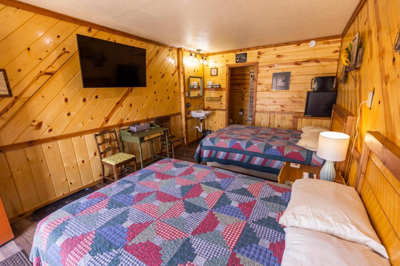 Sunset Rv Park And Motel Бель-Форч Экстерьер фото