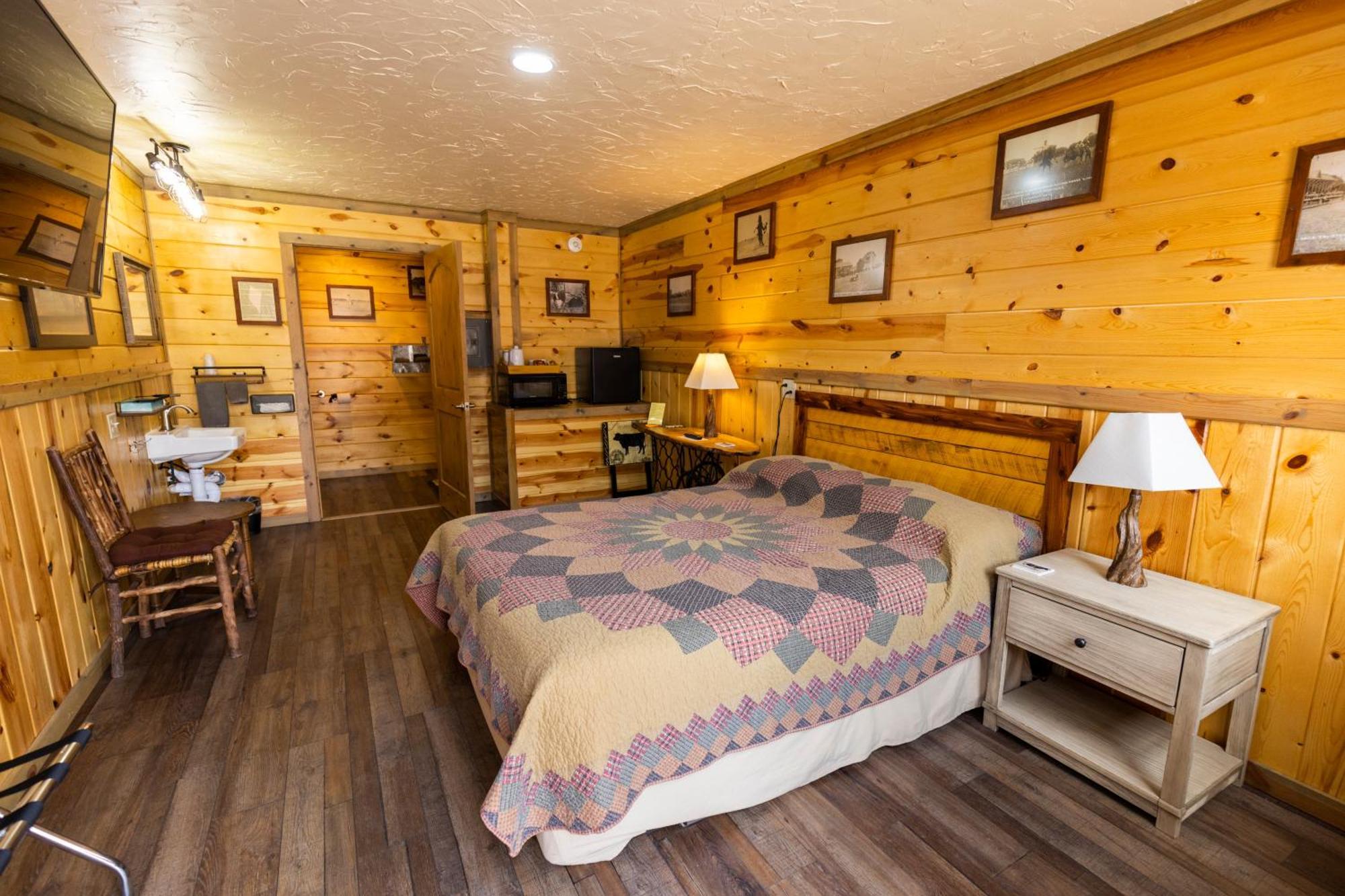 Sunset Rv Park And Motel Бель-Форч Экстерьер фото