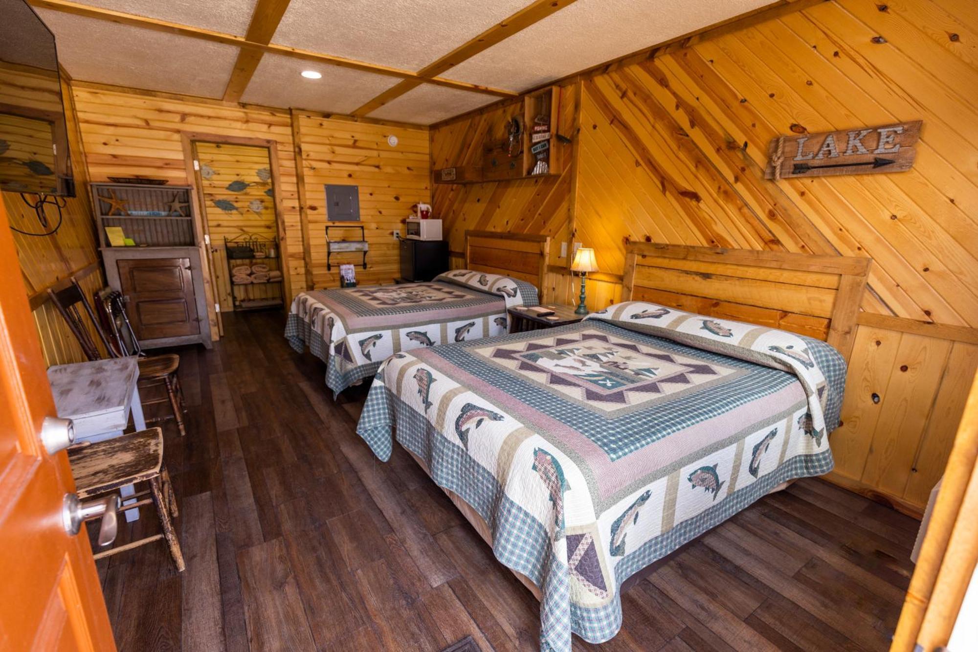 Sunset Rv Park And Motel Бель-Форч Экстерьер фото