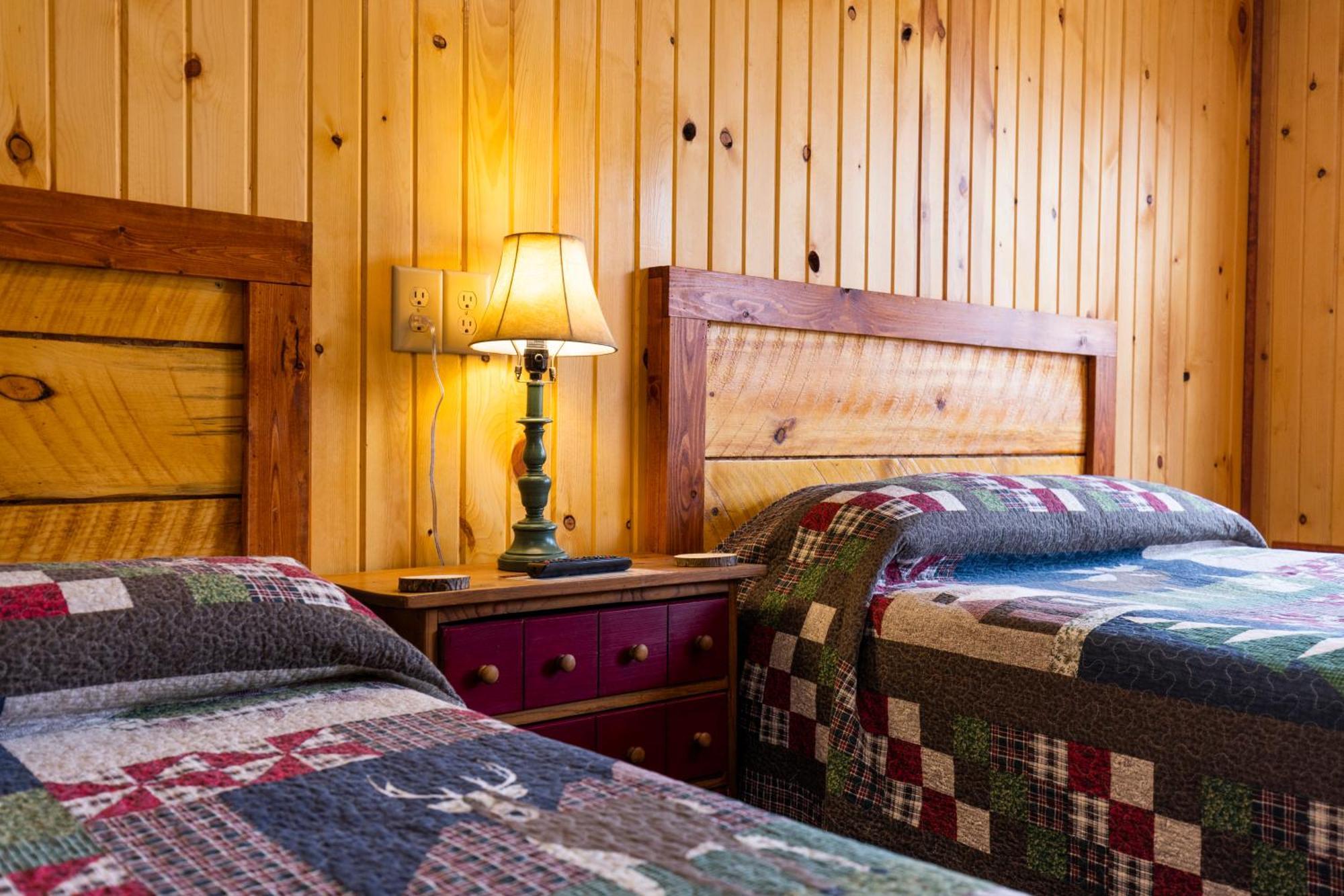 Sunset Rv Park And Motel Бель-Форч Экстерьер фото